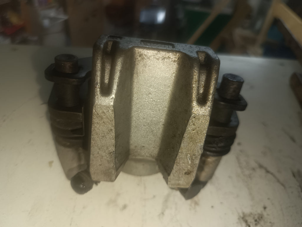 OEM Bromsok Fram Kawasaki EN400 (1986) – Original Front Brake Caliper (43041-1188)