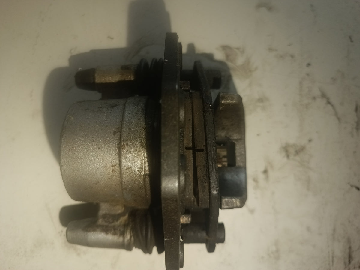 OEM Bromsok Fram Kawasaki EN400 (1986) – Original Front Brake Caliper (43041-1188)