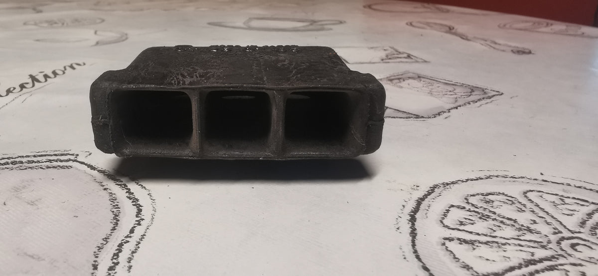 Luftintag / Gummi-snorkel Luftburk – Suzuki GT125 & GT185 (Original OEM)