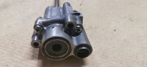 Begagnad Honda OEM Oljepump (15110-MG9-000) – GL1200 Goldwing