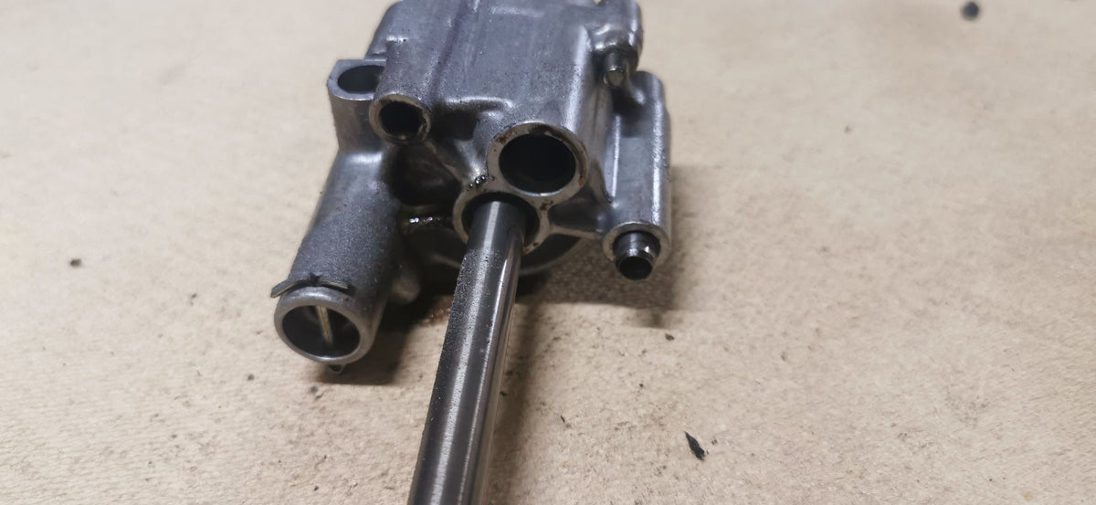 Begagnad Honda OEM Oljepump (15110-MG9-000) – GL1200 Goldwing