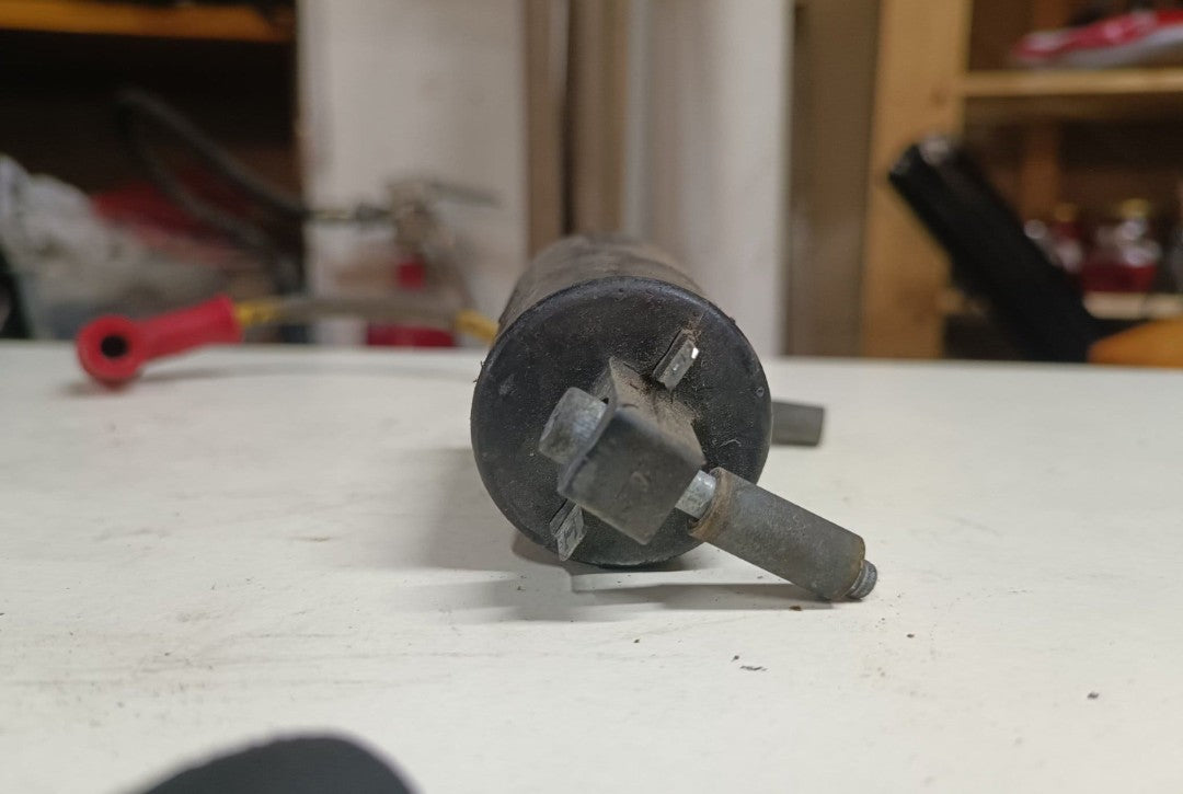 Kawasaki EN400 EN450 454 LTD EX250 tändspole komplett OEM 21121-1130 höger/vänster