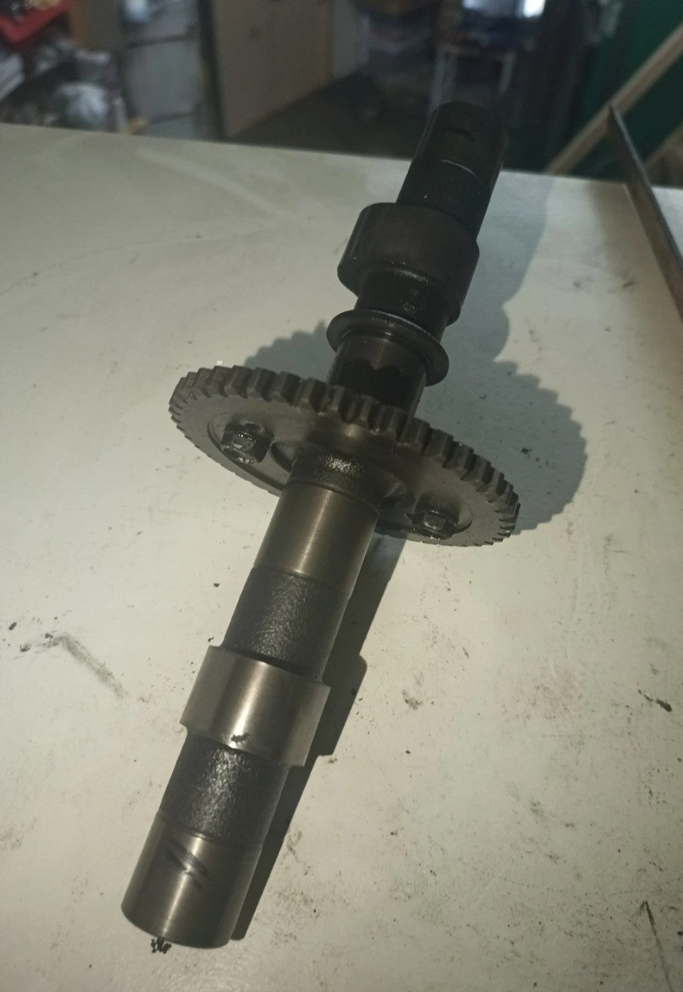 Komplett Avgaskamaxel med Kamdrev (46T) OEM 12044-1168 – Kawasaki EN400A (1986)